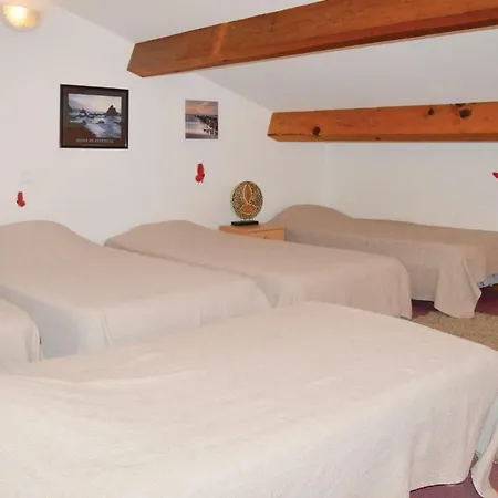 Two-bedroom Holiday In
